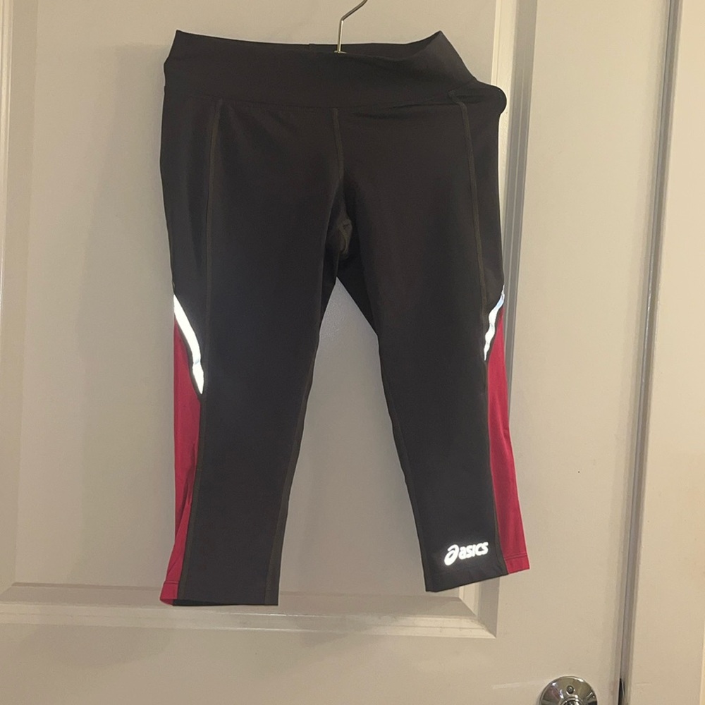 Cute leggings only worn once